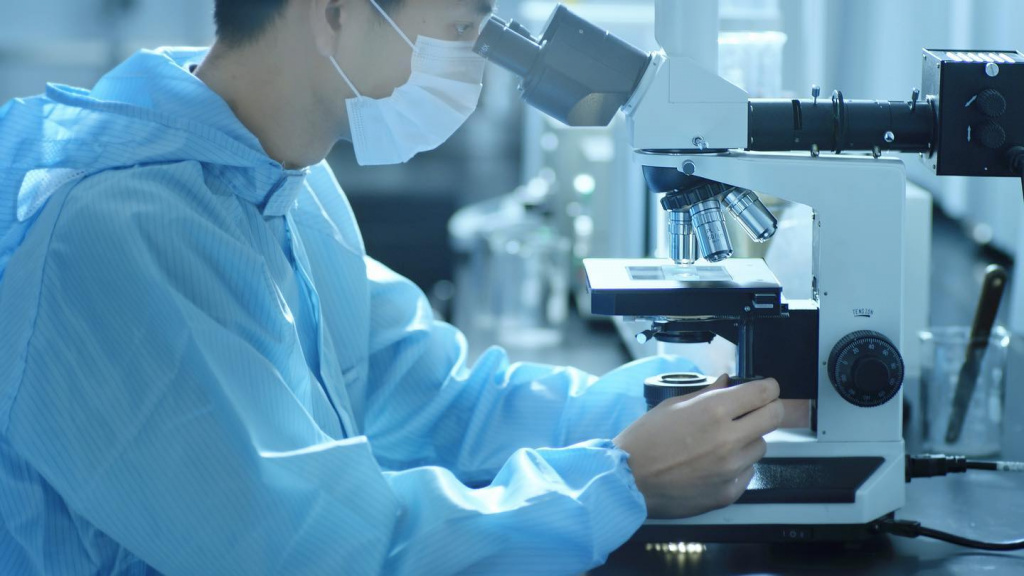 20-tech-laboratory.jpg